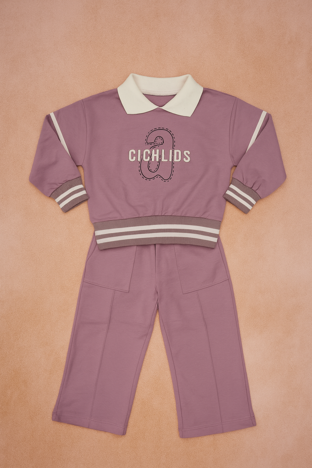Girls Sweatsuit – “Gichlids” Design